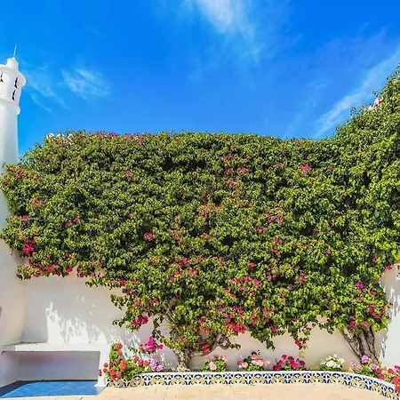 Carvoeiro Sleeps 6 Pool Air Con Wifi